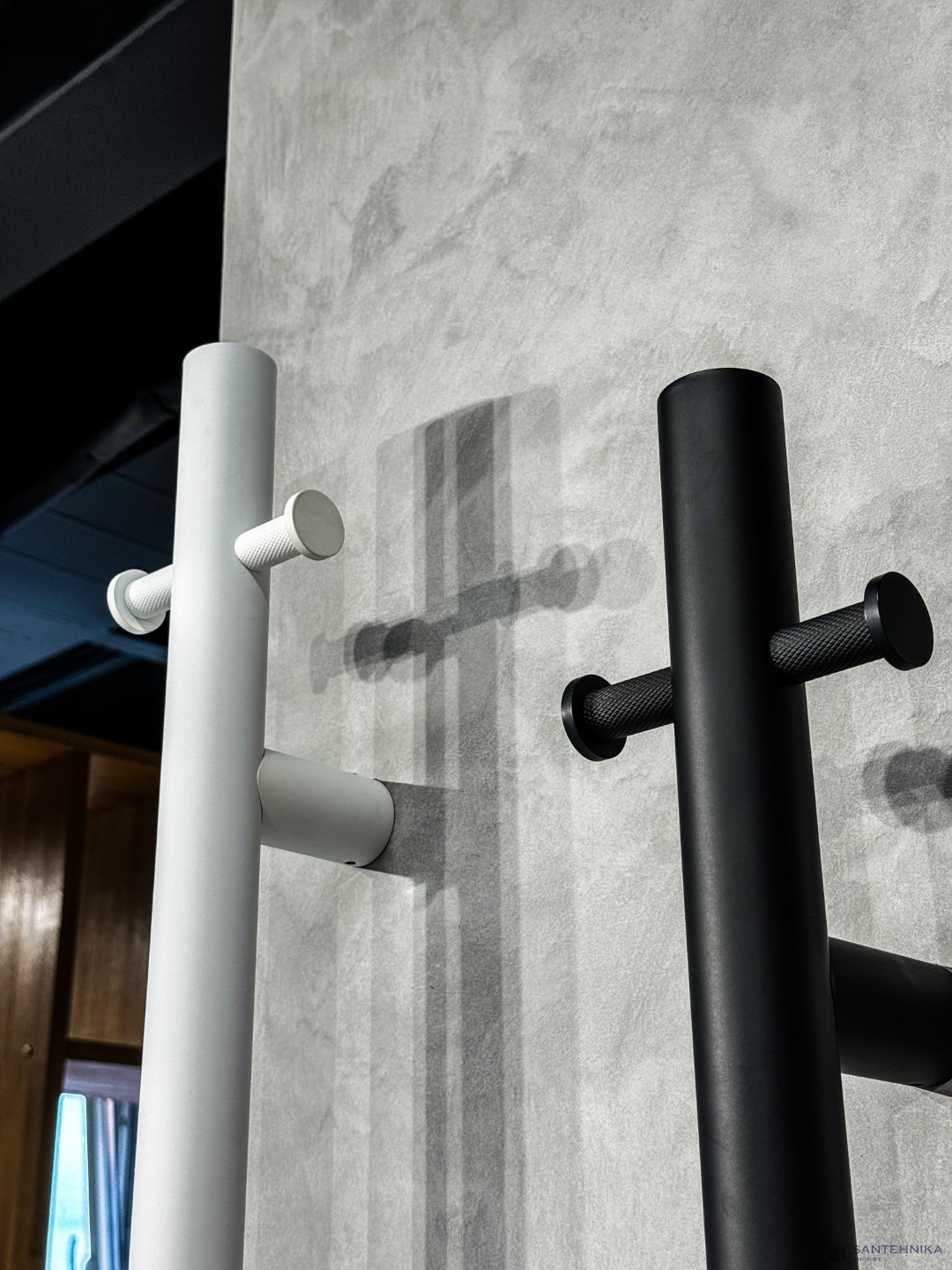 Полотенцесушитель электрический Boheme Uno 726-MW, белый