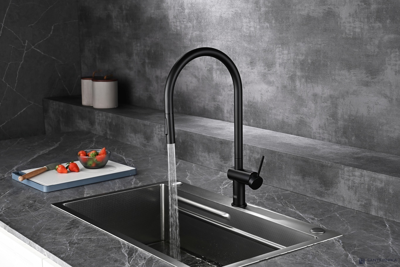 Смеситель для кухни AQUAme Cucina AQM9901MB, черный