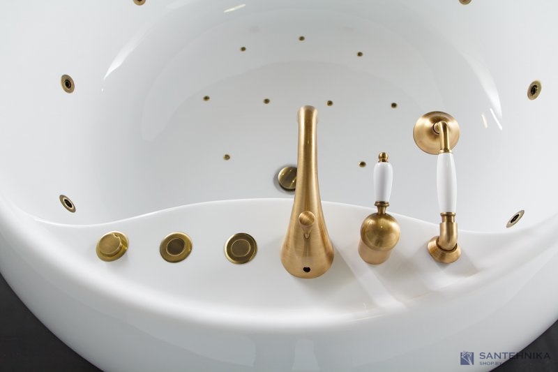 Акриловая отдельностоящая ванна BelBagno BB30-1550