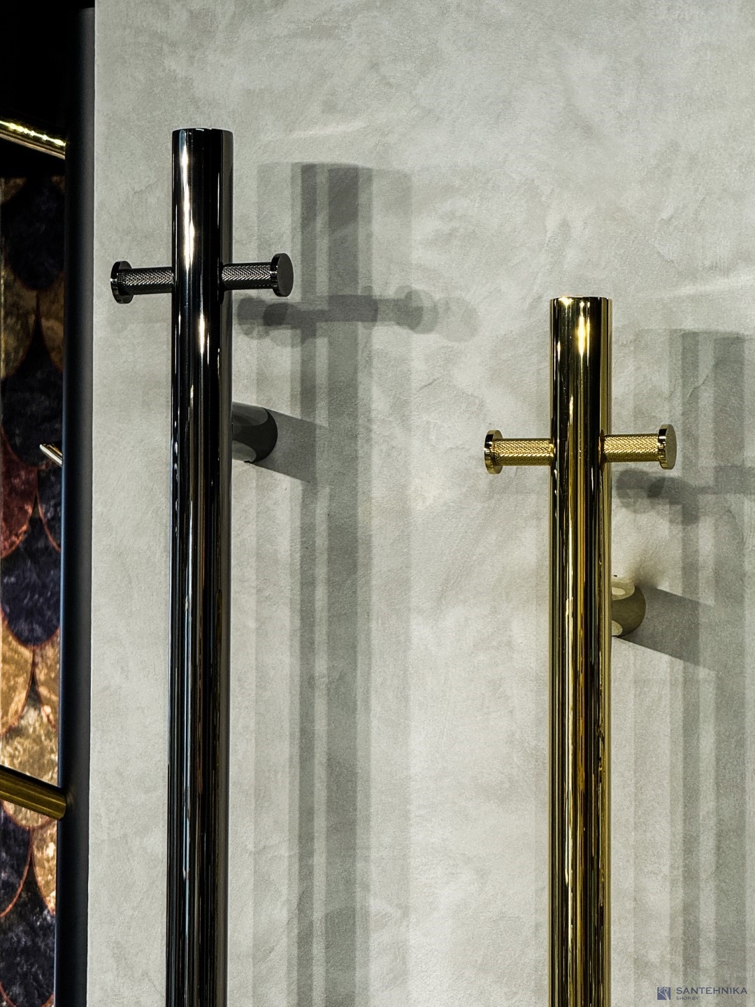 Полотенцесушитель электрический Boheme Uno 726-SGM, графит глянец